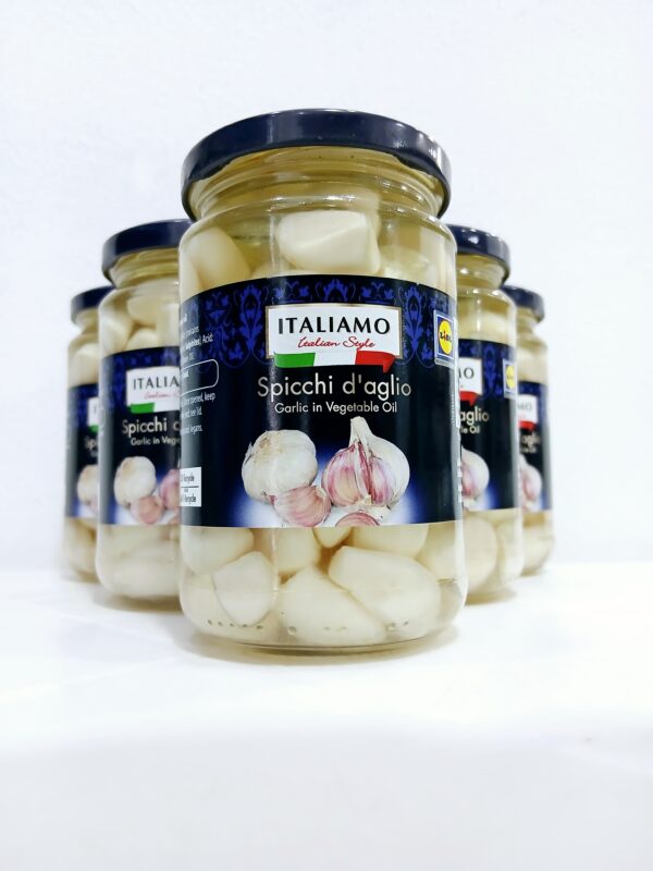 Italiamo Garlic in Vegetable oil