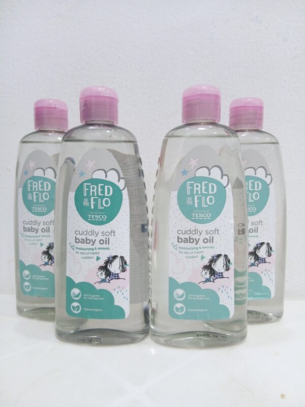 Tesco Fred & Flo (baby oil)